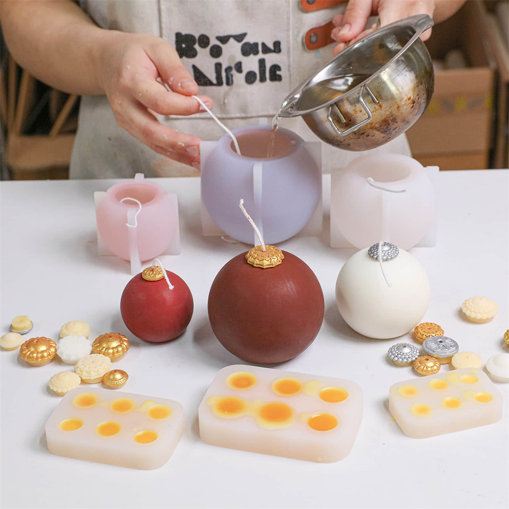ニコールクリスマスボールキャンドルシリコーン型 DIY 香り - Candle Making Products のレビューと価格